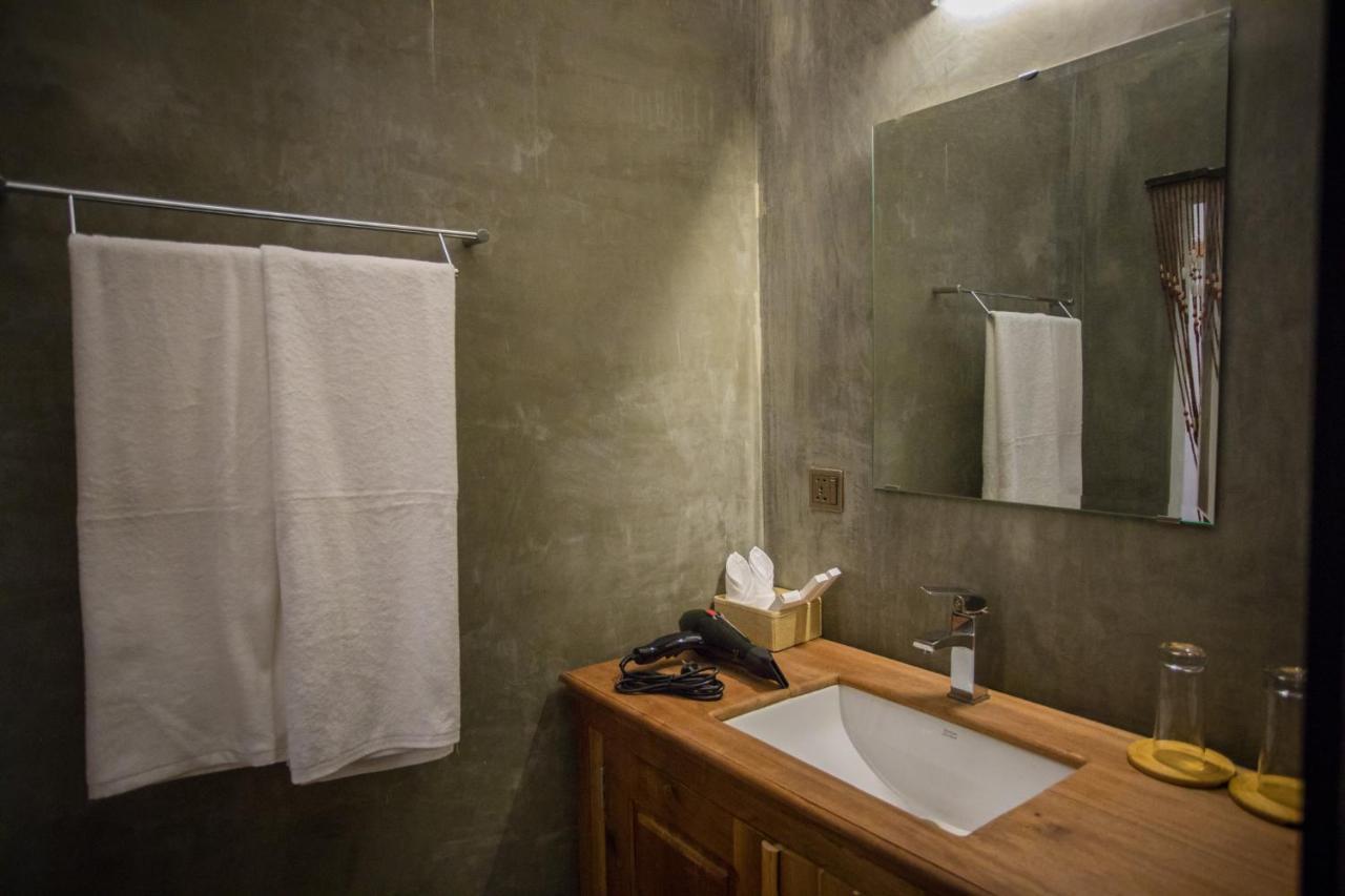 The Wood Family Retreat 호텔 Phumi Trapeang Rung 외부 사진