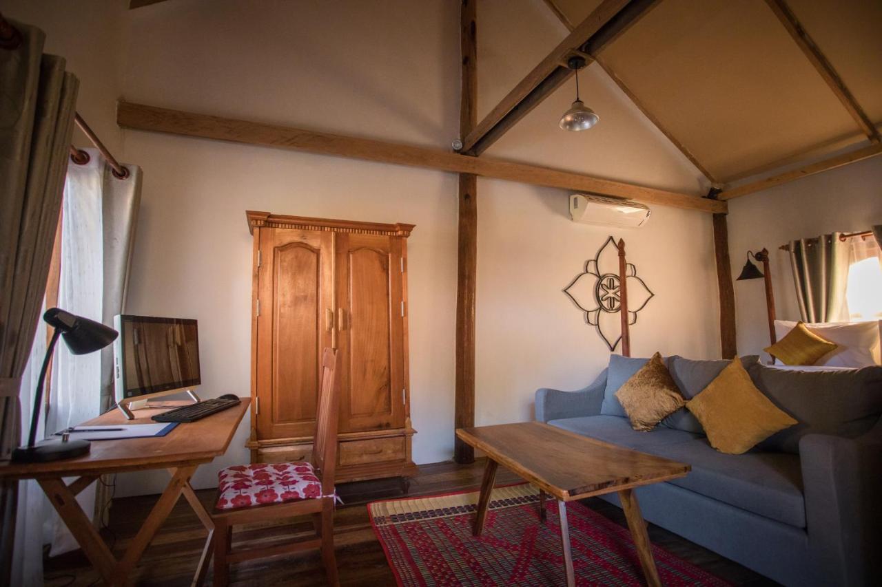 The Wood Family Retreat 호텔 Phumi Trapeang Rung 외부 사진